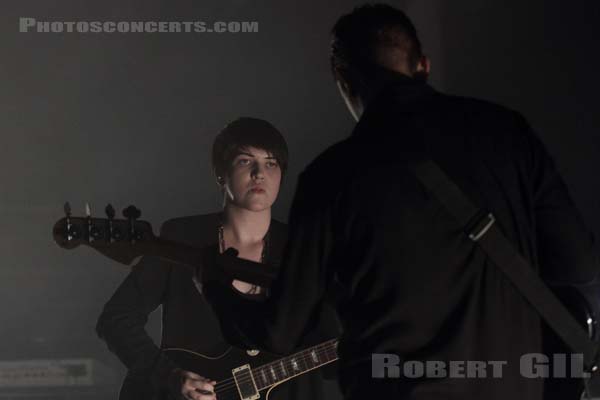 THE XX - 2012-09-06 - PARIS - Cirque d'Hiver Bouglione - Romy Madley Croft - Oliver Sim